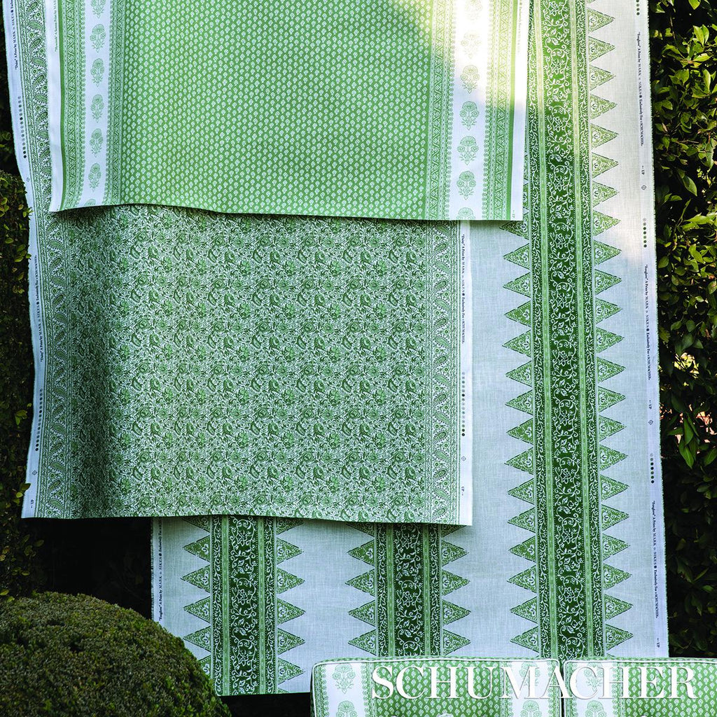 Schumacher Foxglove Indoor/Outdoor Leaf Green Fabric