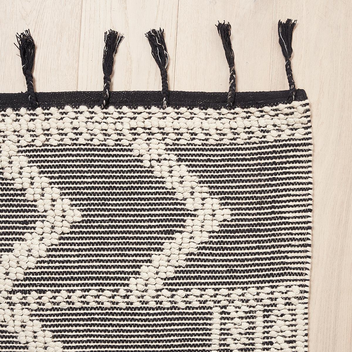Schumacher Charcoal 5' x 7' Malta French Knot Rug