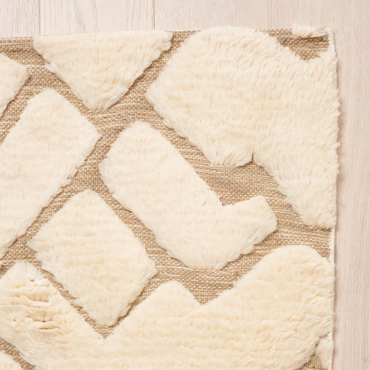 Schumacher Ivory & Sand 10' x 8' Zimba Rug