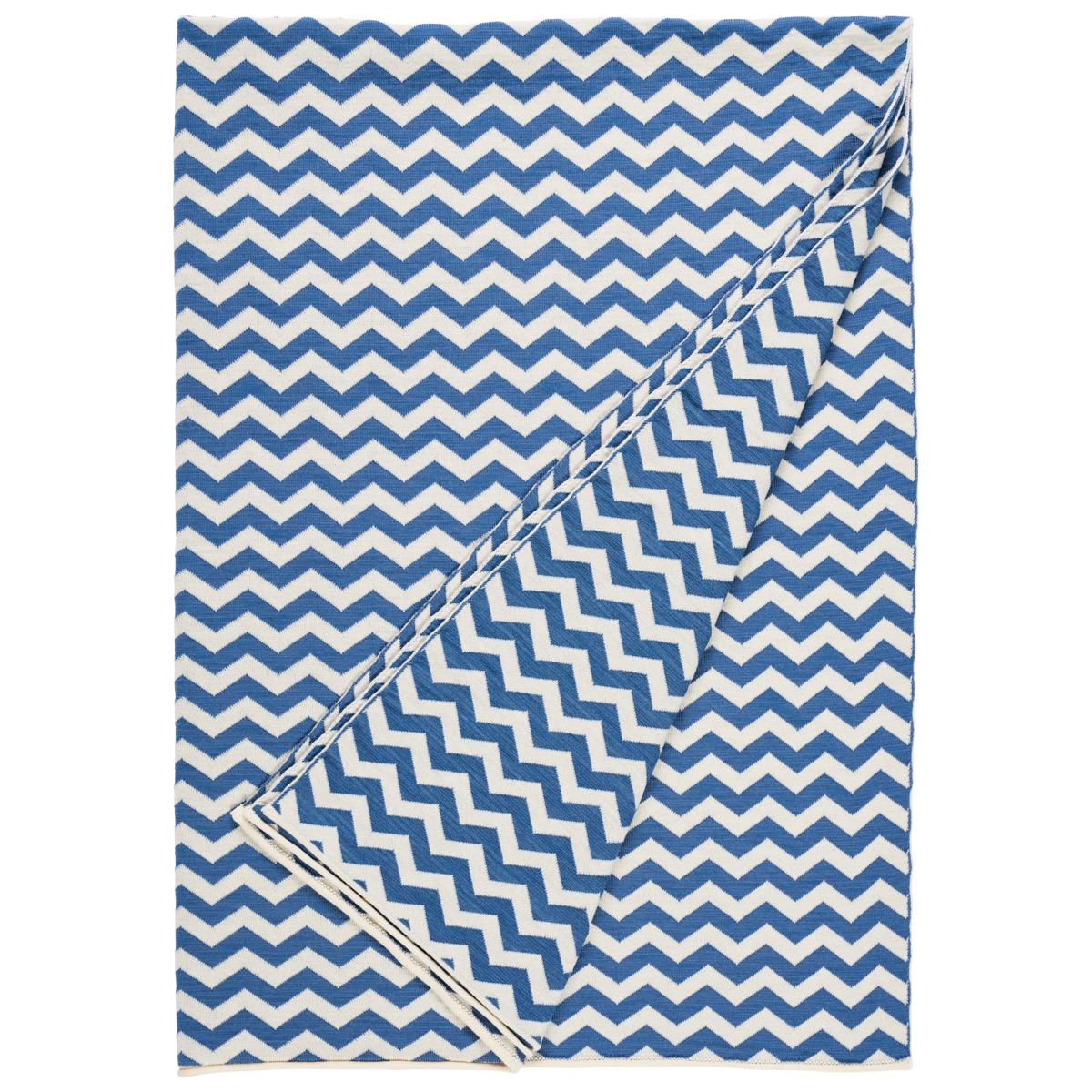 Schumacher Blue & White 51" x 67" Chevron Throw