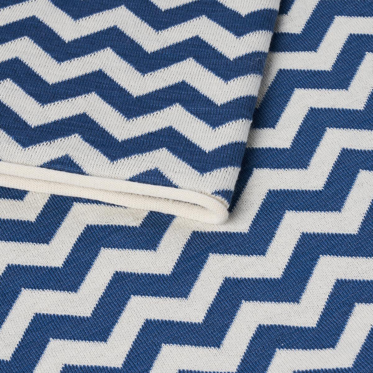 Schumacher Blue & White 51" x 67" Chevron Throw
