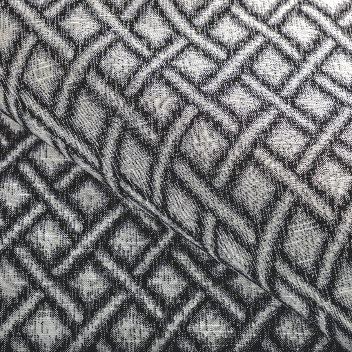 Kravet CASS CHARCOAL Upholstery Fabric