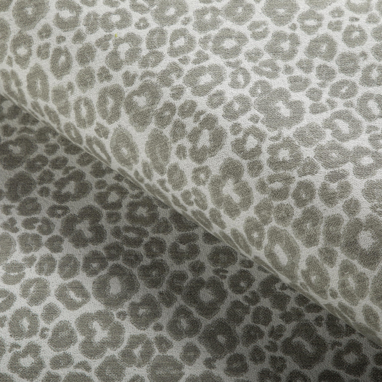 Kravet DESIGN 36768 11 Upholstery Fabric