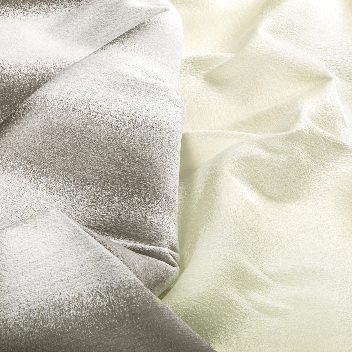Kravet FOGGY POINT PEARL Drapery Fabric