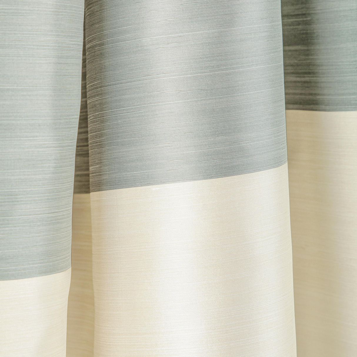 Kravet LINE DRAWN CHARCOAL Drapery Fabric
