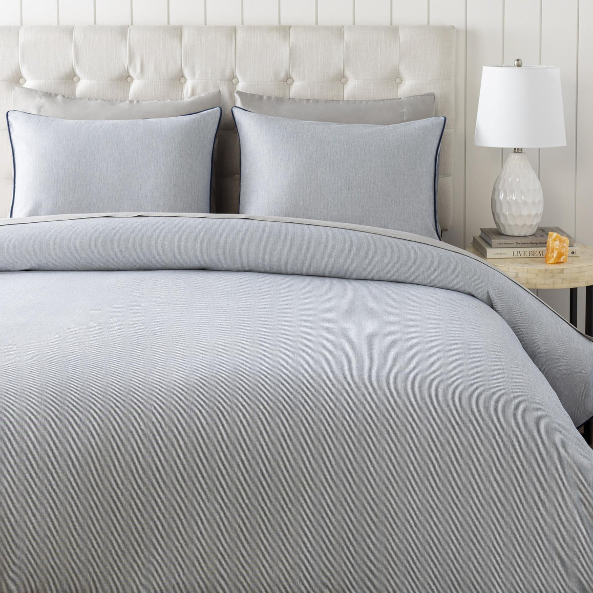Surya Jessie JSS-1002 26"H x 26"W Bedding