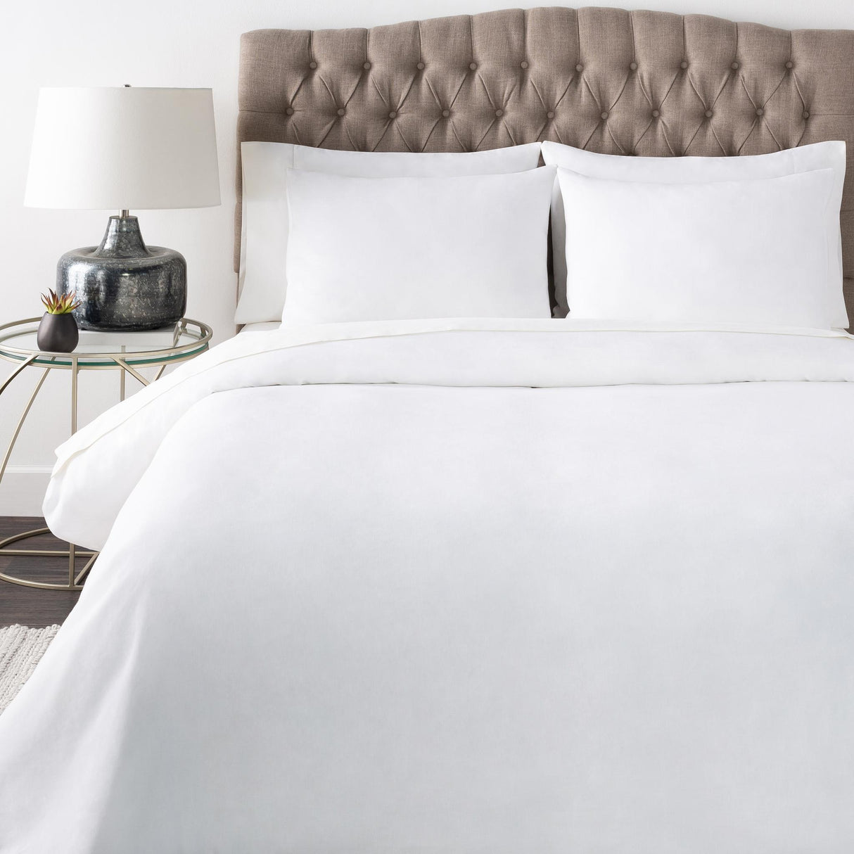 Surya Peyton PYT-1002 88"W x 92"L,20"H x 26"W Bedding