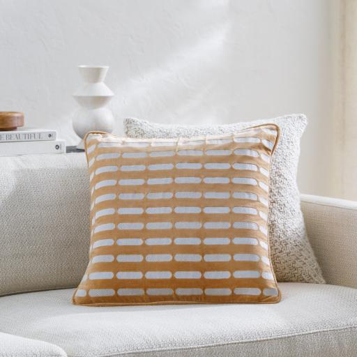 Surya Connecticut CIU-009 22"H x 22"W Pillow Cover