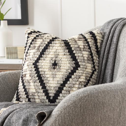 Surya Benisouk BES-003 Black Cream 18"H x 18"W Pillow Kit