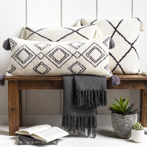 Surya Braith BRH-005 14"H x 24"W Pillow Kit