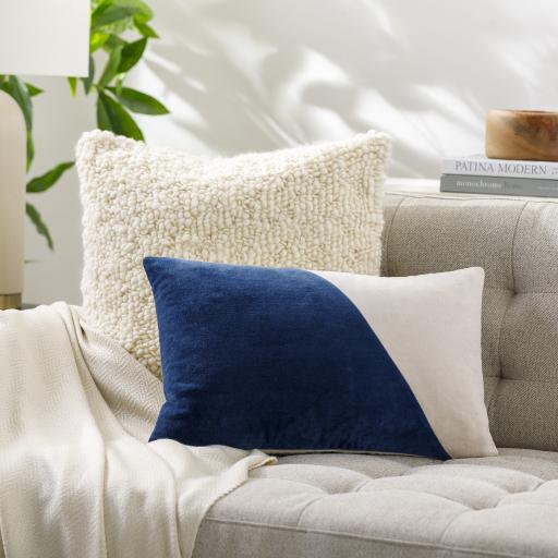 Surya Cotton Velvet CV-068 Dark Blue Wheat 20"H x 20"W Pillow Kit