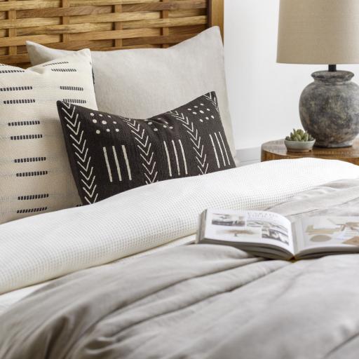 Surya Malian MAA-005 Black Cream 18"H x 18"W Pillow Kit
