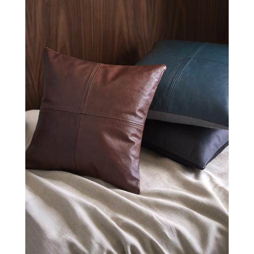 Surya Sheffield SFD-003 20"H x 20"W Pillow Kit
