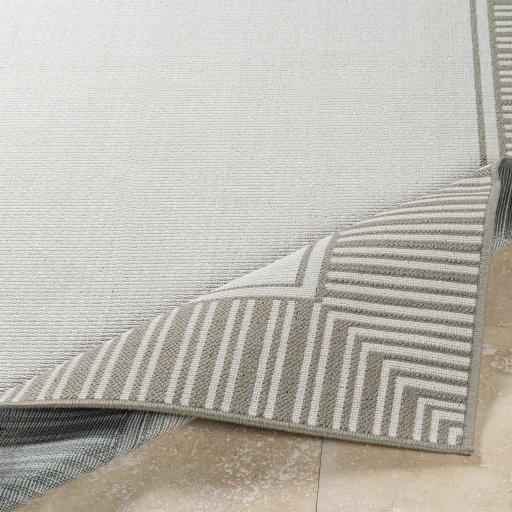 Surya Alfresco ALF-9681 7'3" Round Rug