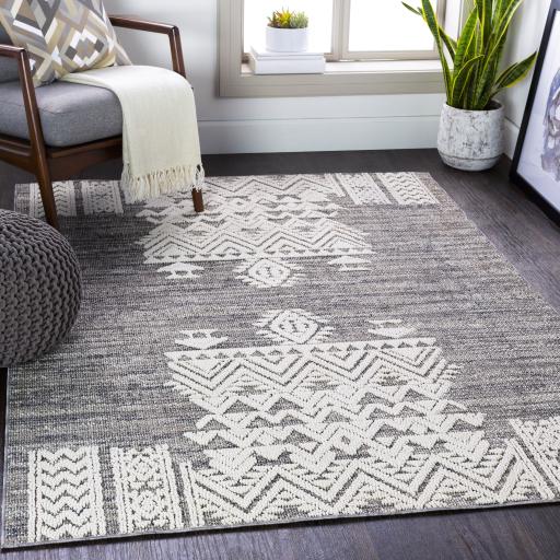 Surya Ariana RIA-2304 5'3" x 7'3" Rug