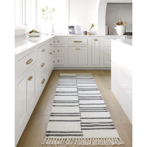 Surya Azalea AZA-2333 5' x 7'6" Rug