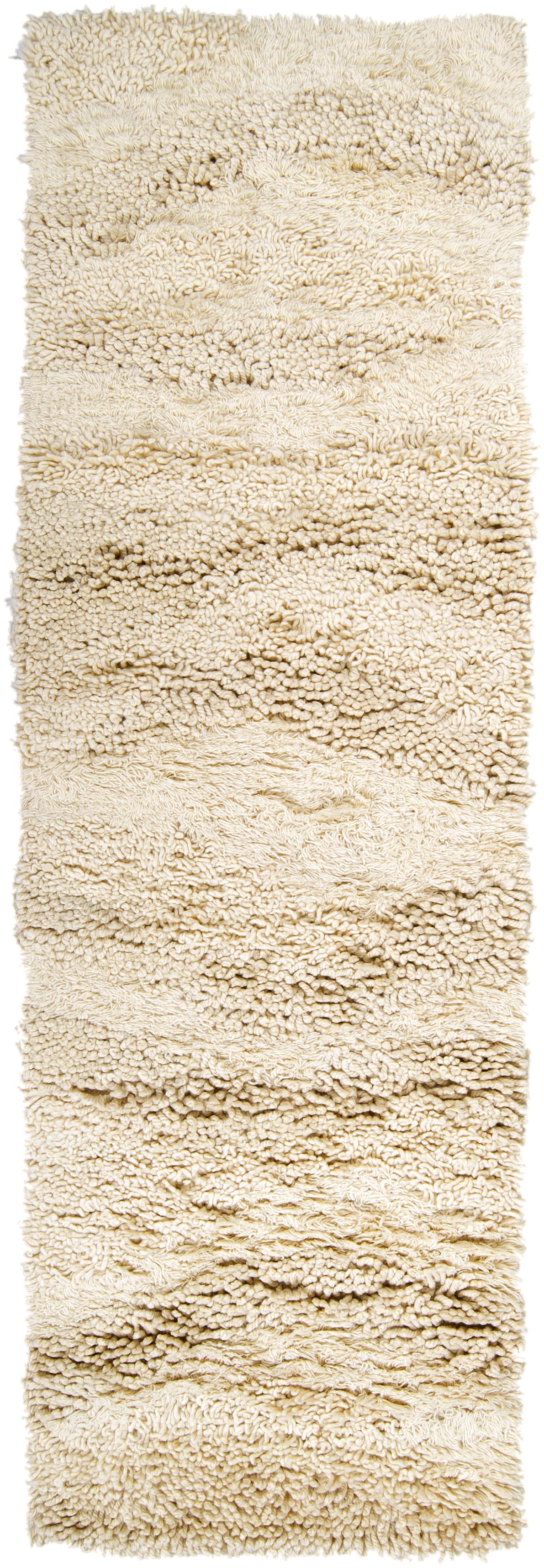 Surya Berkley BRK-3300 4' x 10' Rug