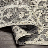 Surya Bremen BEN-2304 2' x 3' Rug