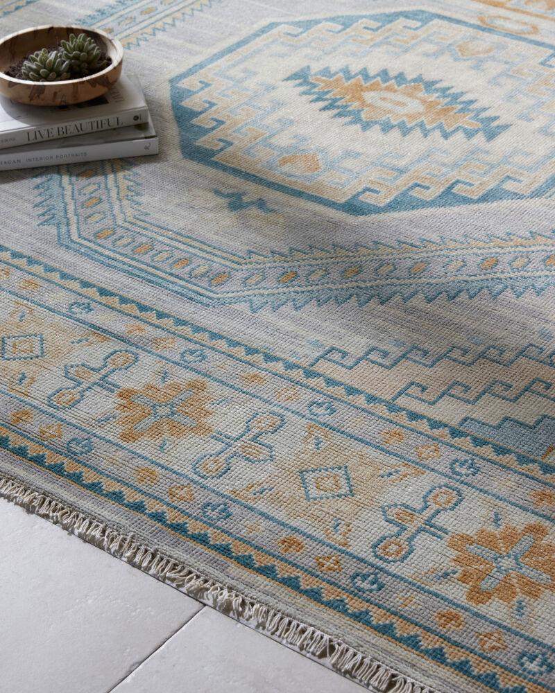 Surya Bunyan BYN-2301 2'6" x 8' Handmade Rug