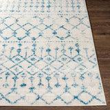 Surya Chester CHE-2372 5'3" x 7'3" Rug