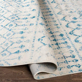 Surya Chester CHE-2372 5'3" x 7'3" Rug
