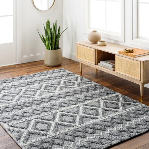 Surya Daffodil DFF-2300 27" x 45" Rug