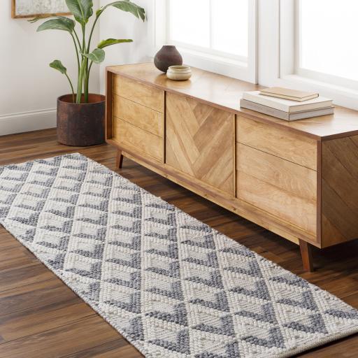 Surya Daffodil DFF-2304 5' x 7'6" Rug