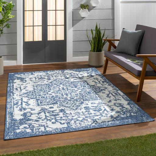 Surya Eagean EAG-2377 6'7" Round Rug