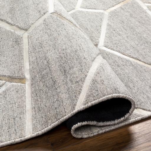 Surya Eloquent ELQ-2306 5' x 7'6" Rug