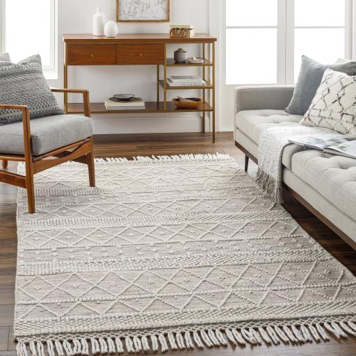 Surya Fleur FLE-2306 2'3" x 3'9" Rug