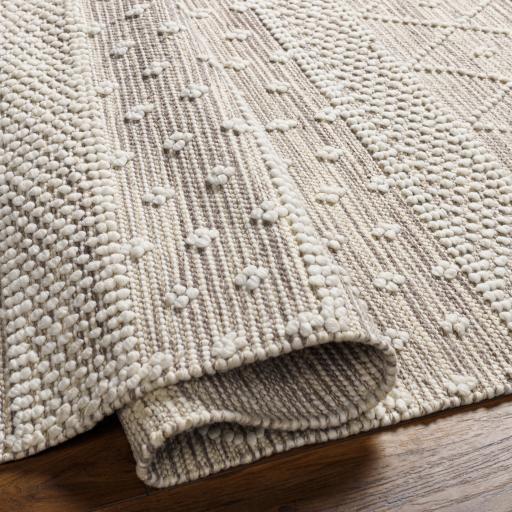 Surya Fleur FLE-2306 5' x 7'6" Rug