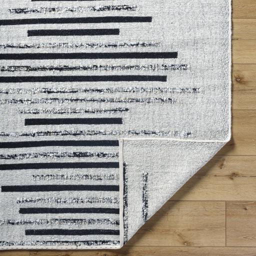 Surya Goteborg GTG-2301 5' x 7'6" Rug