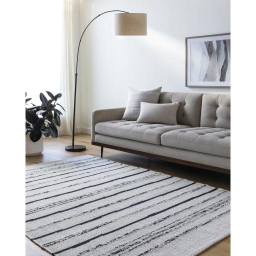 Surya Goteborg GTG-2302 2' x 3' Rug
