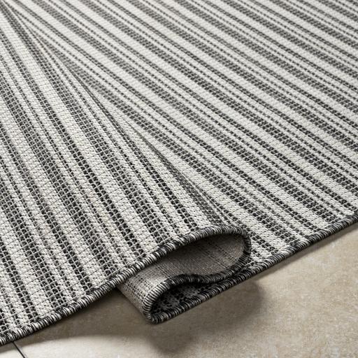 Surya Hampton HPT-2310 Black Ivory 7'7" Round Rug