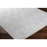 Surya Jaque JAQ-4002 Light Gray Off-White 6' x 9' Rug