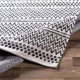 Surya La Casa LCS-2304 5' x 7'3" Rug