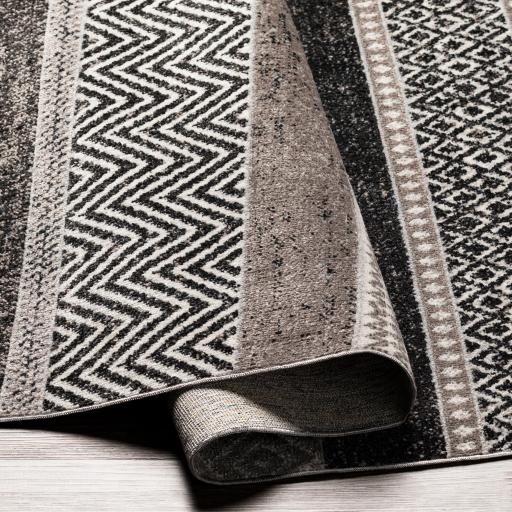 Surya Lavadora LVR-2304 5'3" x 7' Rug