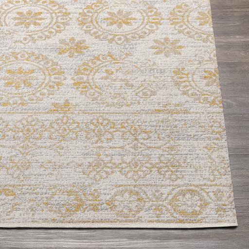 Surya Lavadora LVR-2327 6'7" Round Rug