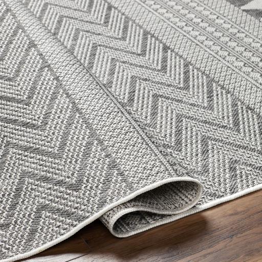 Surya Long Beach LBH-2321 5'3" x 7' Rug