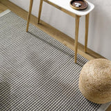 Surya Lumi LUM-2302 8' x 10' Rug
