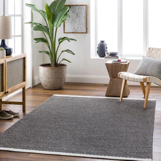 Surya Lumi LUM-2305 2' x 3' Rug