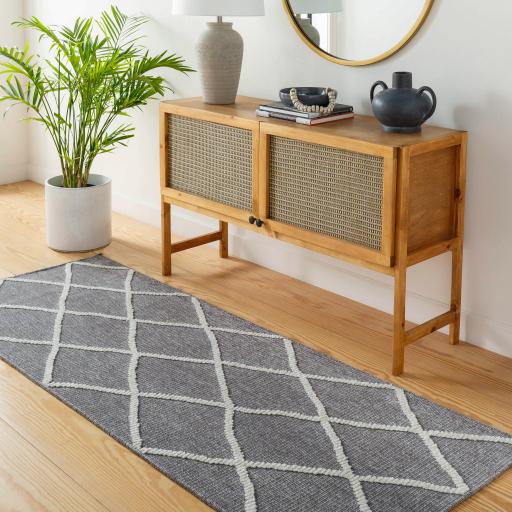 Surya Lyna LYA-2304 3'3" x 5' Rug