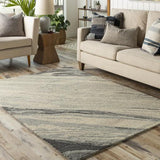 Surya Madelyn MYN-2302 2' x 3' Rug