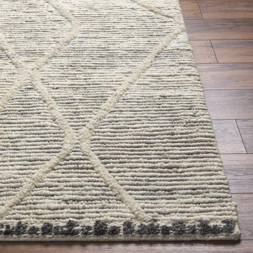 Surya Manisa MNS-2309 2' x 3' Rug
