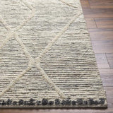 Surya Manisa MNS-2309 5' x 7'6" Rug