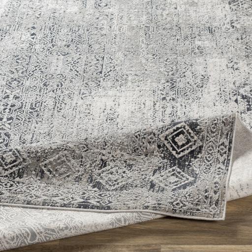 Surya Milano MLN-2307 2'7" x 5' Rug