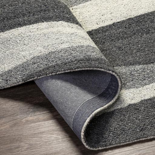 Surya Madelyn MYN-2303 8'10" x 12' Rug