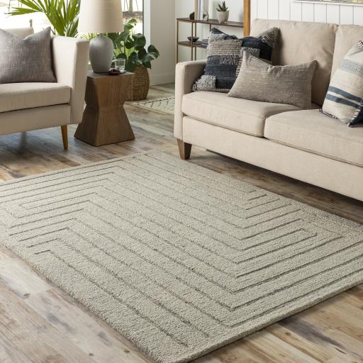 Surya Madelyn MYN-2307 8'10" x 12' Rug
