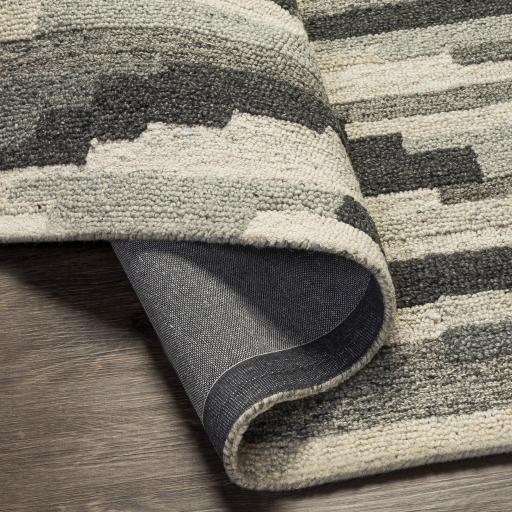 Surya Madelyn MYN-2308 8'10" x 12' Rug