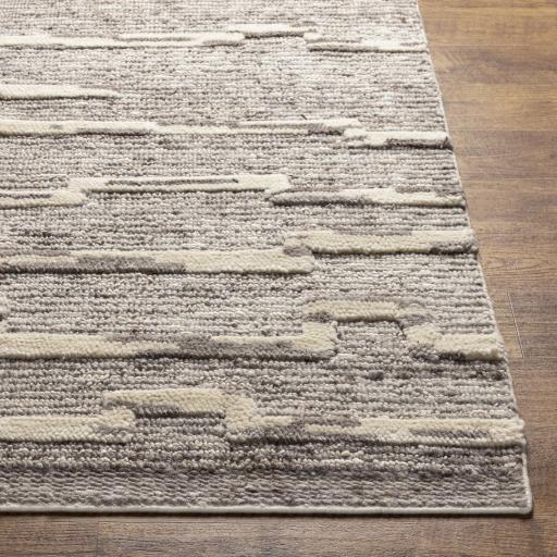 Surya Manisa MNS-2303 2'6" x 8' Rug